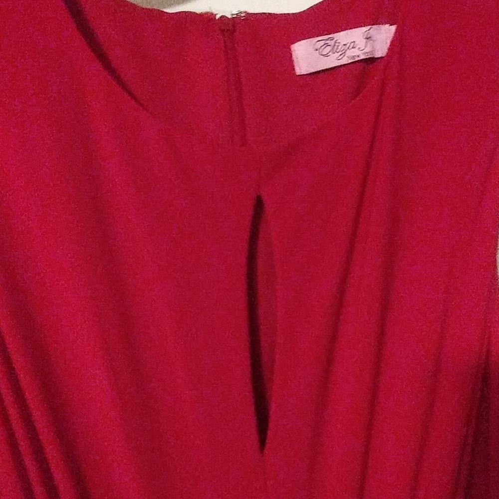 Formal Dress - Picture 9 of 12